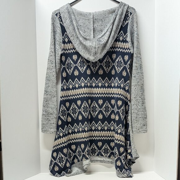 Vocal Hooded Geometric Diamond Knit Tunic w/ Kangaroo Pocket - Picture 3 of 10